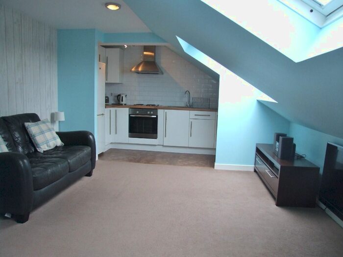 1 Bedroom Flat To Rent In Rosemount Place, Rosemount, Aberdeen, AB25