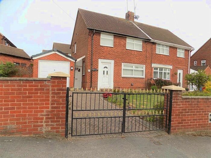 3 Bedroom Semi-Detached House To Rent In Dryden Dale, Worksop, S81