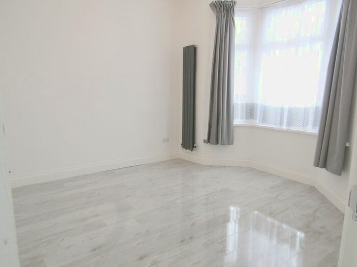 5 Bedroom Terraced House To Rent In Melbourne Road, Leyton, E10