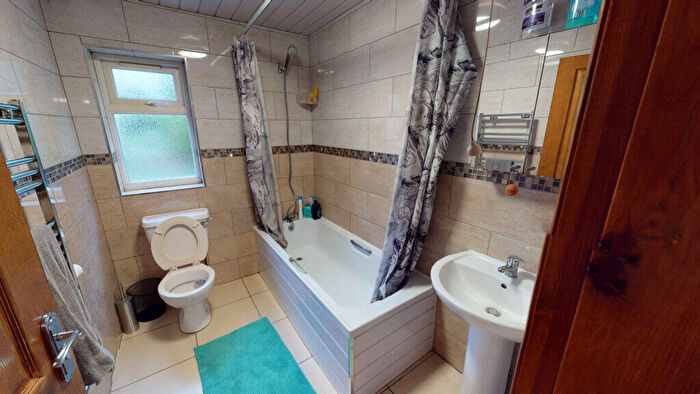 1 Bedroom House To Rent In Rathbone Close, Balsall Heath, B5