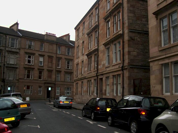 2 Bedroom Flat To Rent In Willowbank Crescent, Glasgow, G3