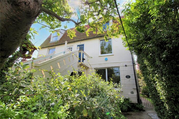 3 Bedroom Semi-Detached House For Sale In North Road, Southwold, IP18