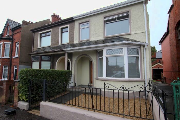3 Bedroom Semi-Detached House For Sale In Oldpark Road, Belfast, BT14