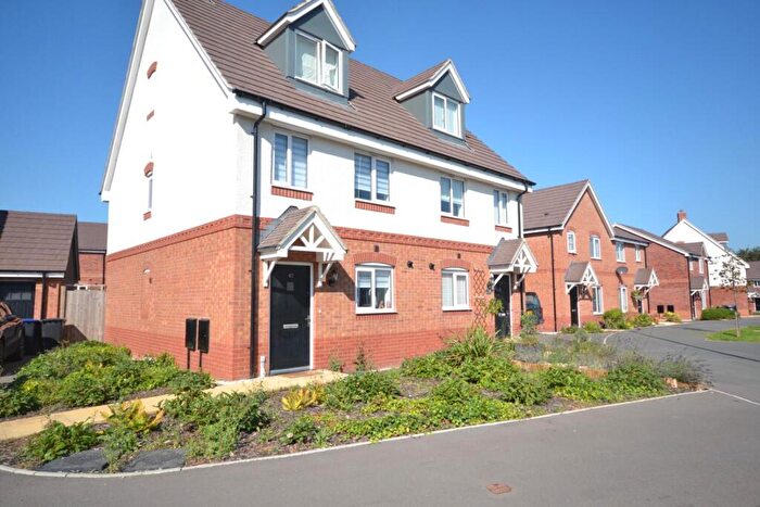 2 Bedroom House To Rent In Blackberry Lane, Stratford-Upon-Avon, CV37