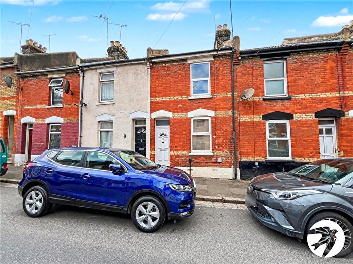 2 Bedroom Terraced House To Rent In Catherine Street, Rochester, Kent, ME1
