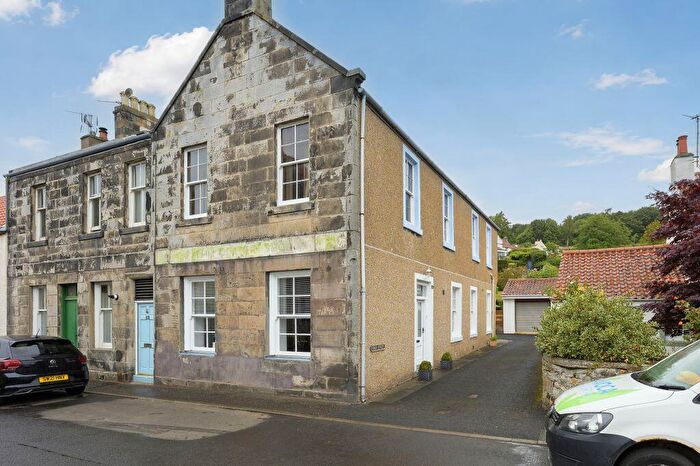 3 Bedroom Flat For Sale In Lower Neuk, Low Causeway, Culross, KY12