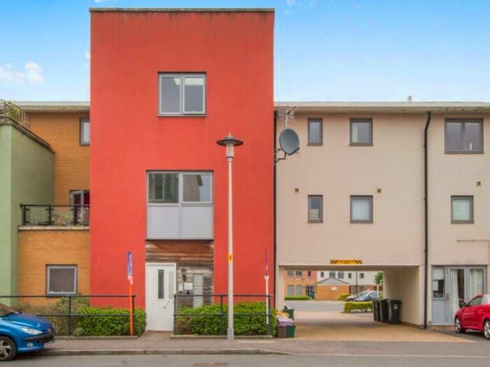 2 Bedroom Apartment To Rent In Merchant Square, Portishead, BS20