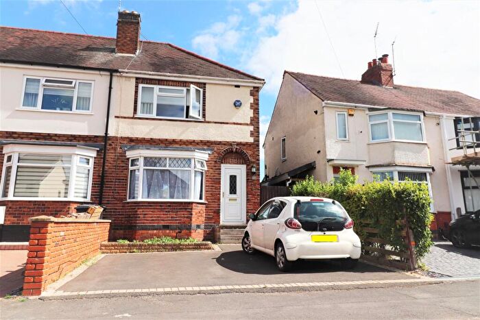 2 Bedroom End Of Terrace House To Rent In Castle Road, Weddington, CV10