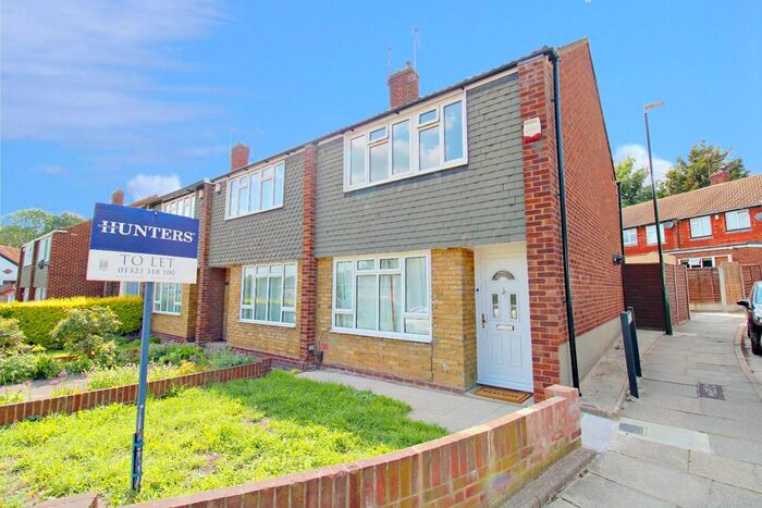 3 Bedroom End Of Terrace House To Rent In Erith Road, Northumberland Heath, Erith, DA8