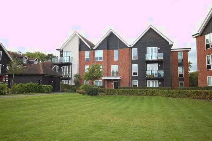 1 Bedroom Flat To Rent In Mill Drive, Ruislip, HA4