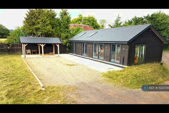 2 Bedroom Bungalow To Rent In Crumps Lane, Ulcombe, Maidstone, ME17