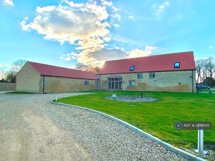 4 Bedroom Semi Detached House To Rent In The Hayloft, Brauncewell, Lincoln, LN5