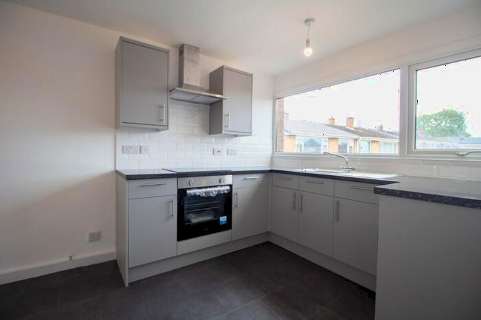3 Bedroom Terraced House For Sale In Winston Court, Mannings Lane South, Chester, CH2