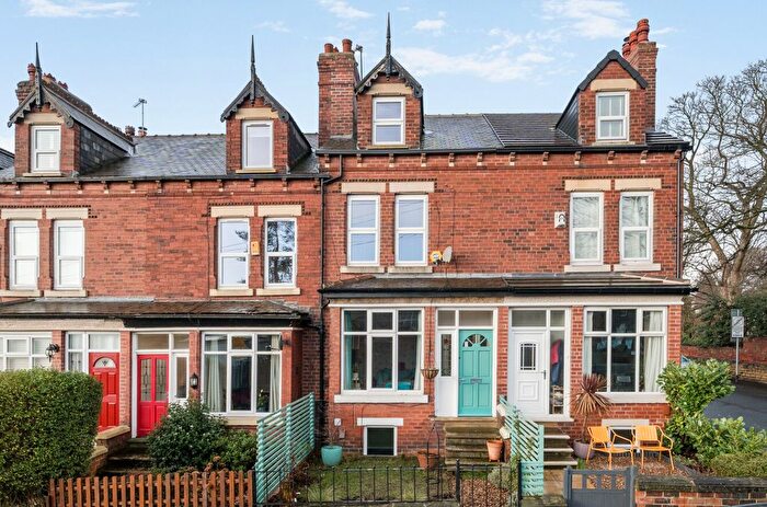 4 Bedroom Terraced House For Sale In Methley Place, Chapel Allerton, Leeds, LS7