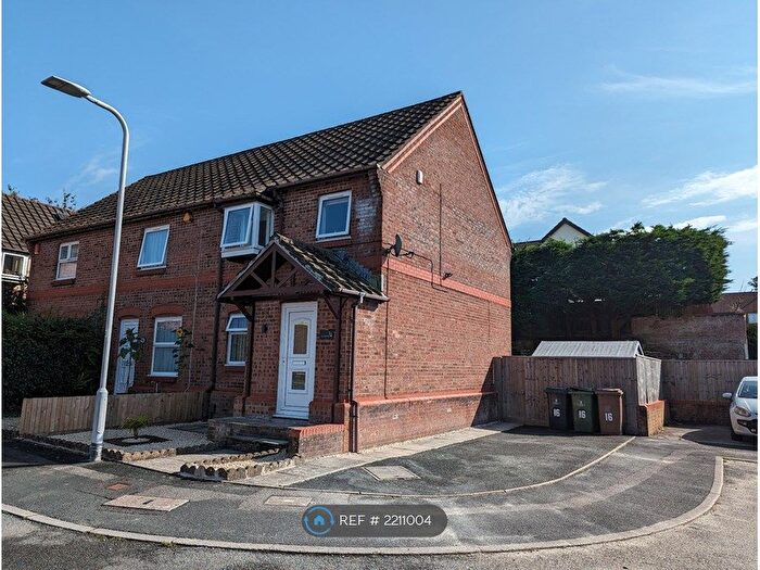 3 Bedroom End Of Terrace House To Rent In Chesterton Close, Plymouth, PL5