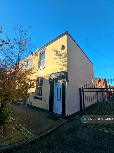 2 Bedroom End Of Terrace House To Rent In St. Christopher's Road, Preston, PR1