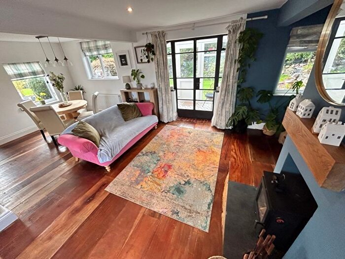 2 Bedroom Cottage For Sale In High Lane, Rhos On Sea, Colwyn Bay, LL28