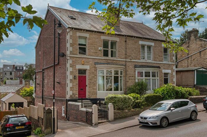 5 Bedroom Semi-Detached House For Sale In Upperthorpe, Birkendale, Sheffield, S6