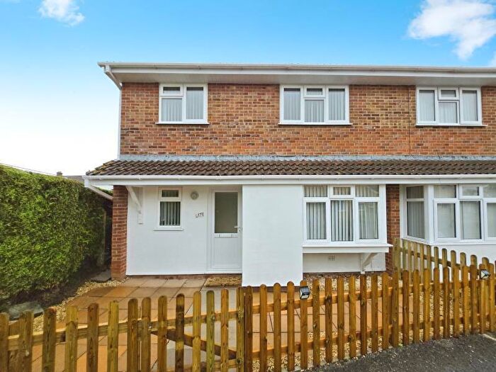 2 Bedroom Terraced House To Rent In Bramley Close - Pill, BS20