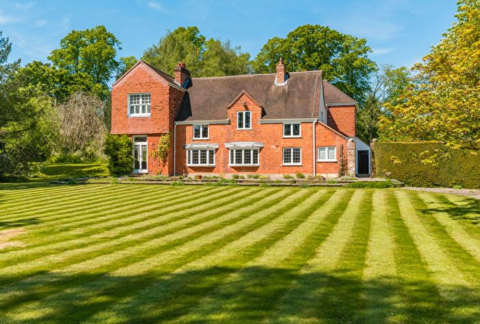 5 Bedroom Detached House To Rent In Dene Road, Northwood, HA6