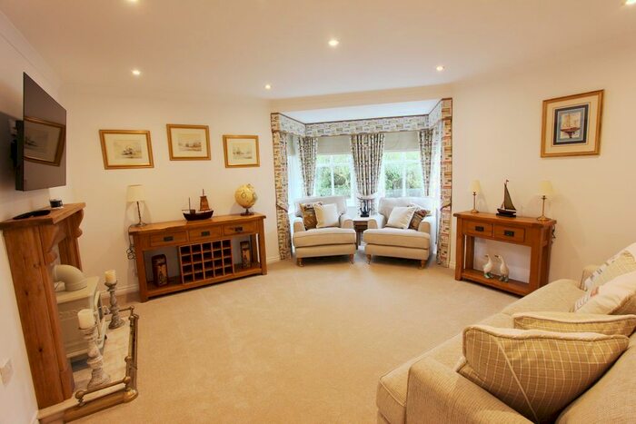 2 Bedroom Flat To Rent In Roxburghe Lodge Wynd, Dunbar, East Lothian, EH42