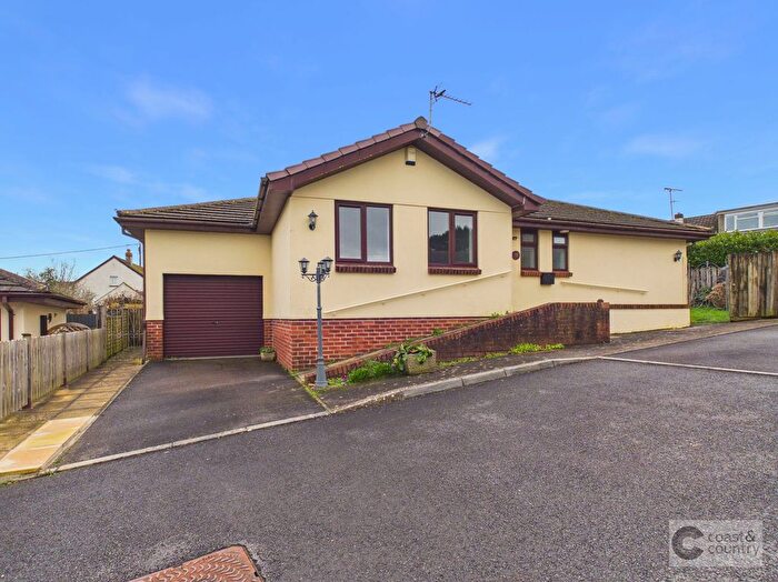 3 Bedroom Bungalow For Sale In Rose Gardens, Ipplepen, TQ12