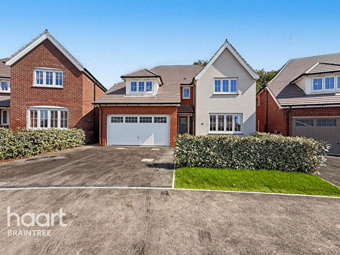 5 Bedroom Detached House For Sale In Pyrus Place, Braintree, CM7