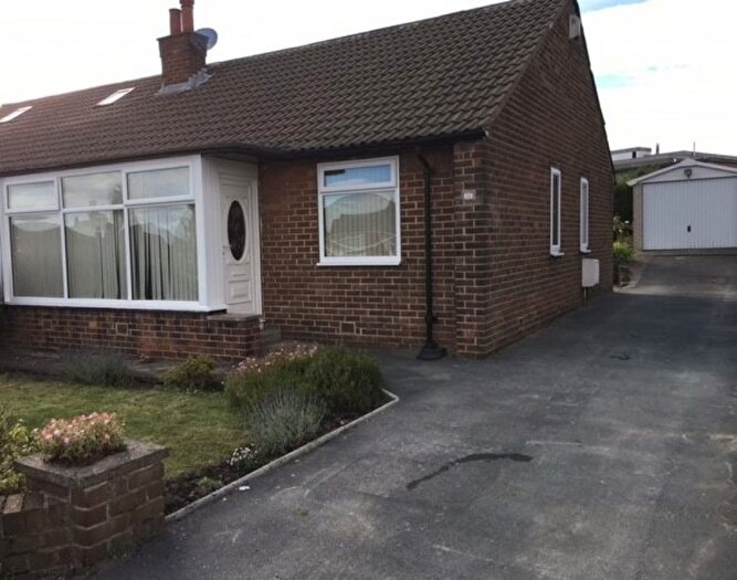 2 Bedroom Semi-Detached Bungalow For Sale In Woodkirk Avenue, Woodkirk, WF3