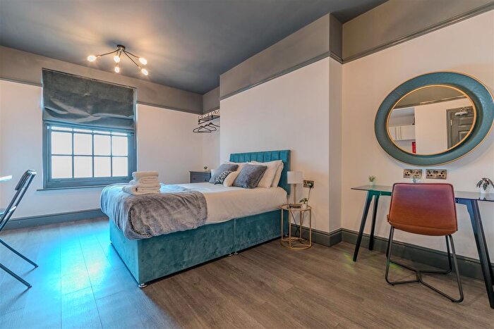 1 Bedroom Flat To Rent In Warwick Street, Leamington Spa, CV32