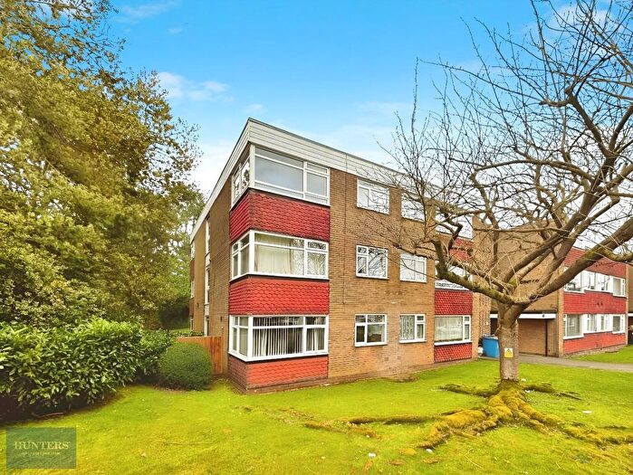 Studio To Rent In Savoy Close, Birmingham, B32