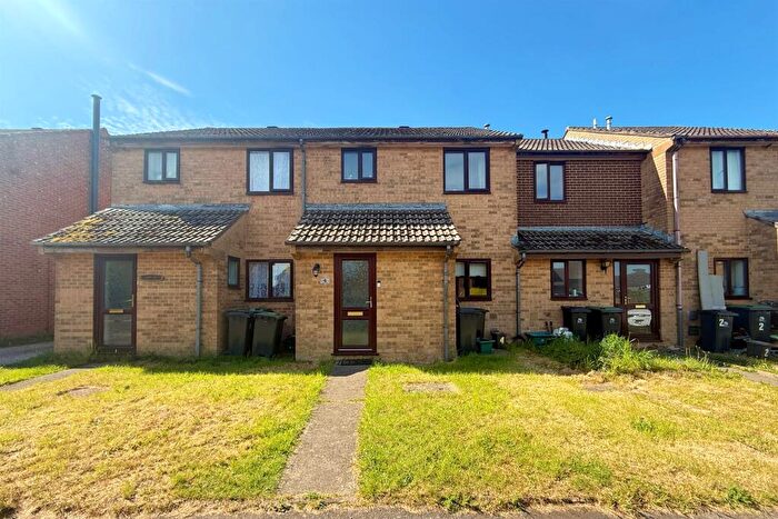 3 Bedroom Terraced House For Sale In Salwayash, DT6