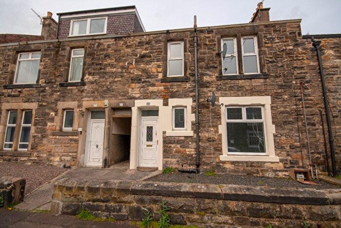 2 Bedroom Flat To Rent In Salisbury Street, Kirkcaldy, KY2