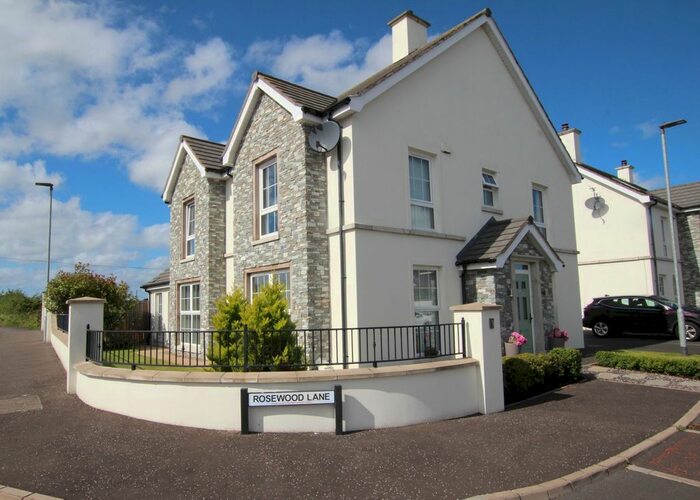4 Bedroom Detached House For Sale In Rosewood Lane, Parkgate, Ballyclare, County Antrim, BT39