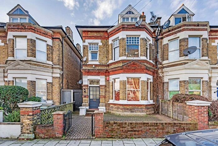 1 Bedroom Flat For Sale In Tierney Road, Streatham Hill, SW2