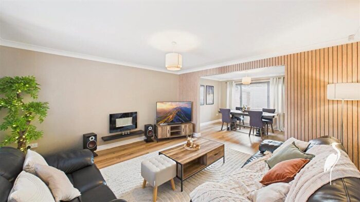 3 Bedroom Detached House For Sale In Bartram Street, Fulwell, Sunderland, SR5