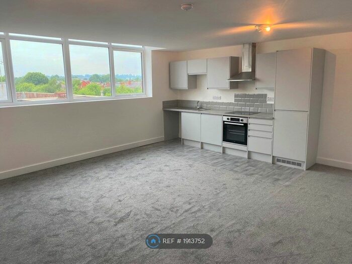 1 Bedroom Flat To Rent In Station House, Long Eaton, Nottingham, NG10