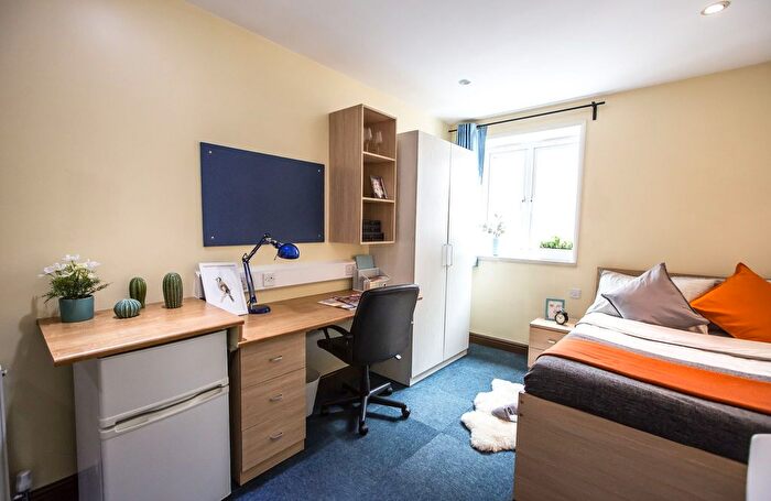 Studio To Rent In Corporation Street, Coventry, CV1