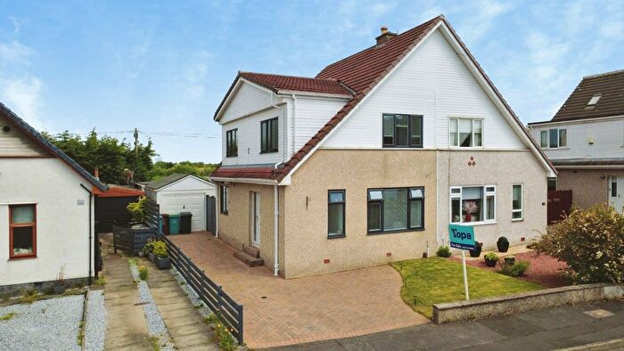 3 Bedroom Semi Detached House For Sale In Monroe Drive, Glasgow, G71