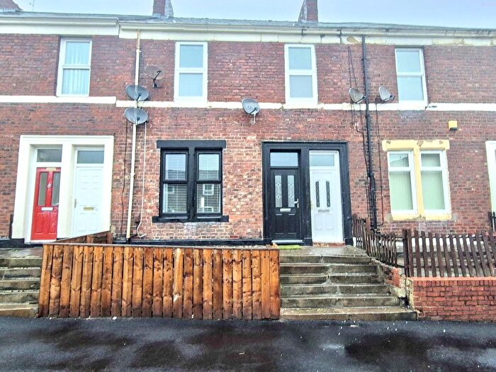 2 Bedroom Flat To Rent In Beech Street, Jarrow, NE32
