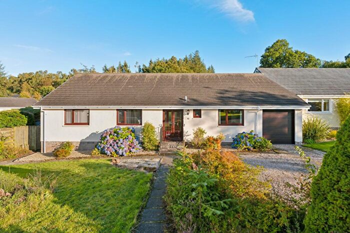 4 Bedroom Detached House For Sale In Denovan Crescent, Kippen, Stirlingshire, FK8