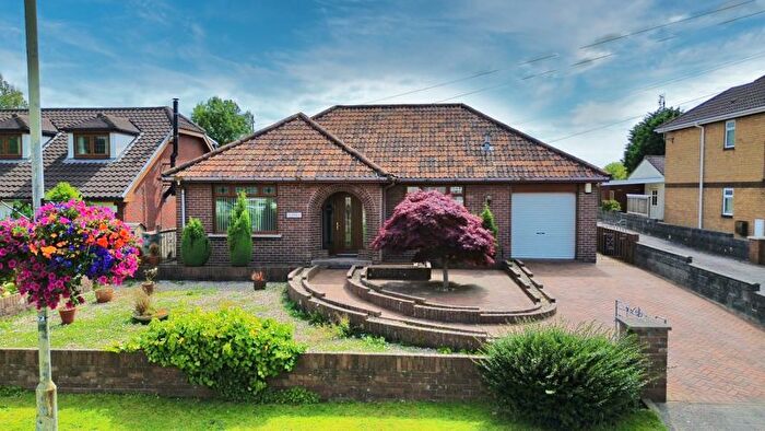 3 Bedroom Detached Bungalow For Sale In The Cherries, Maudlam, Bridgend, CF33