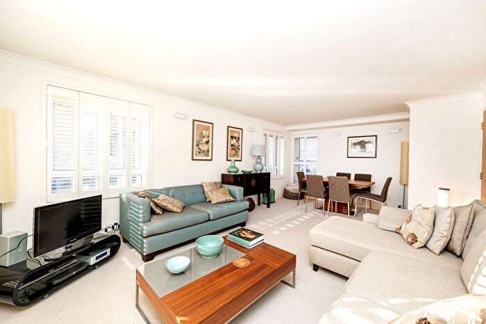 3 Bedroom Flat For Sale In Admiral Walk, London, W9