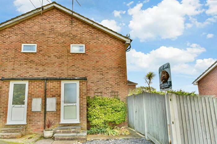 1 Bedroom End Of Terrace House For Sale In Ploughmans Way, Rainham, Gillingham, Kent, ME8