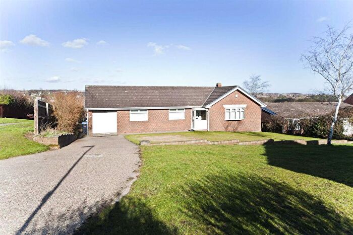 3 Bedroom Bungalow For Sale In Elsdon Close, Peterlee, SR8
