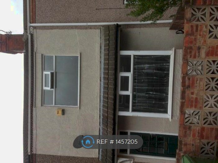 3 Bedroom Terraced House To Rent In Gilbey Road, Grimsby, DN31