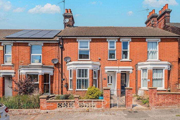 3 Bedroom Terraced House For Sale In Broom Hill Road, Ipswich, IP1