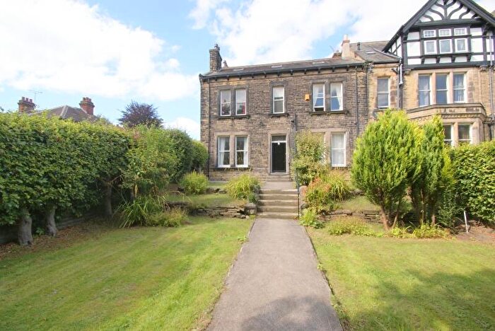 5 Bedroom Semi-Detached House To Rent In Burton Crescent, Headingley, Leeds, LS6