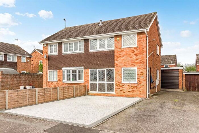 3 Bedroom Semi Detached House For Sale In Torrington Crescent, Wellingborough, NN8