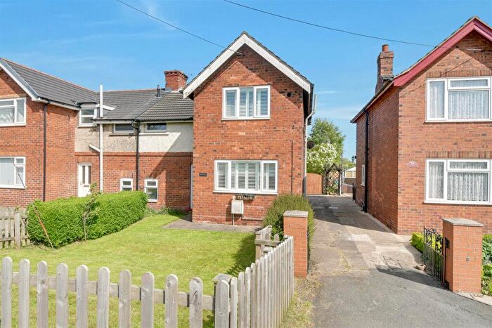 3 Bedroom House For Sale In Council Villas, Thornton Road, Goxhill, DN19