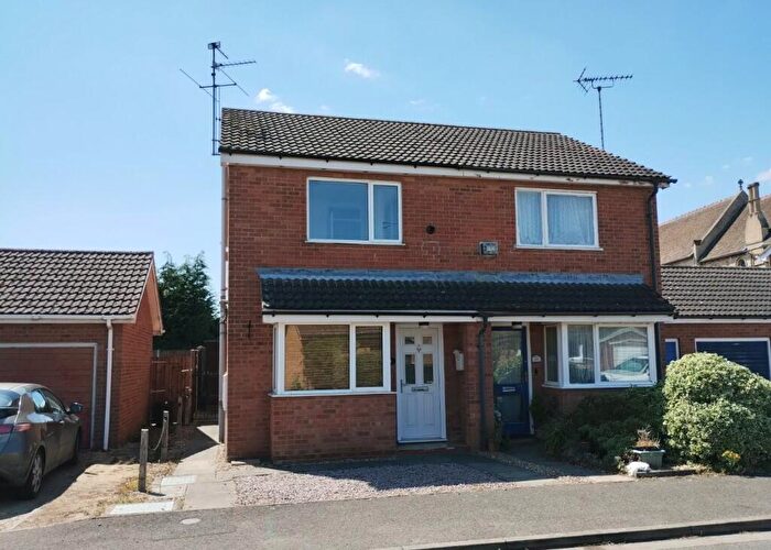 2 Bedroom Semi-Detached House To Rent In Lancelot Way, Spalding, PE11